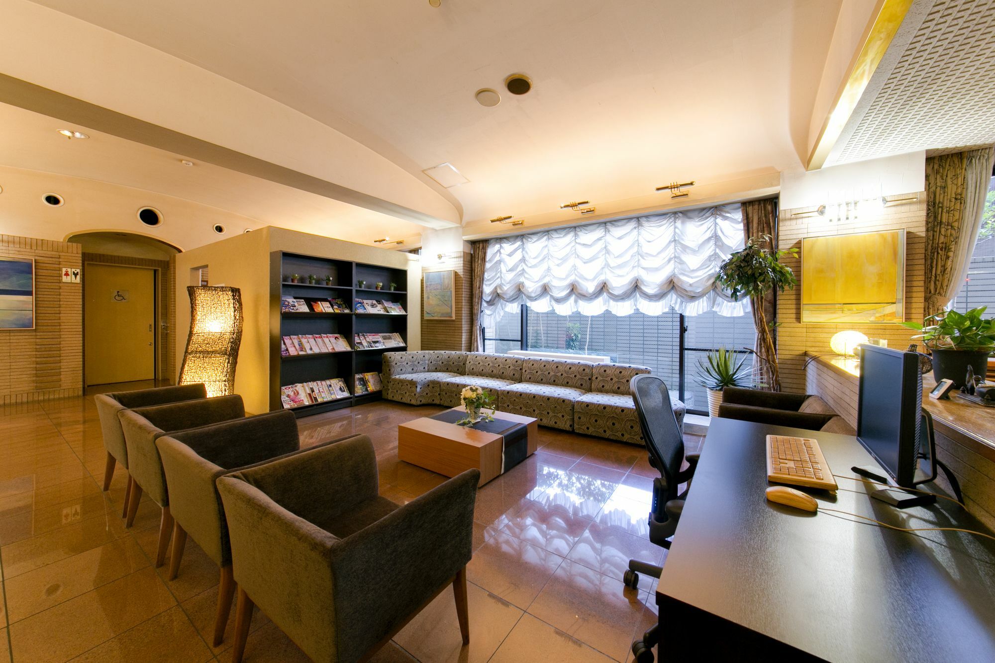 Plaza Hotel Toyota Тойота Екстериор снимка